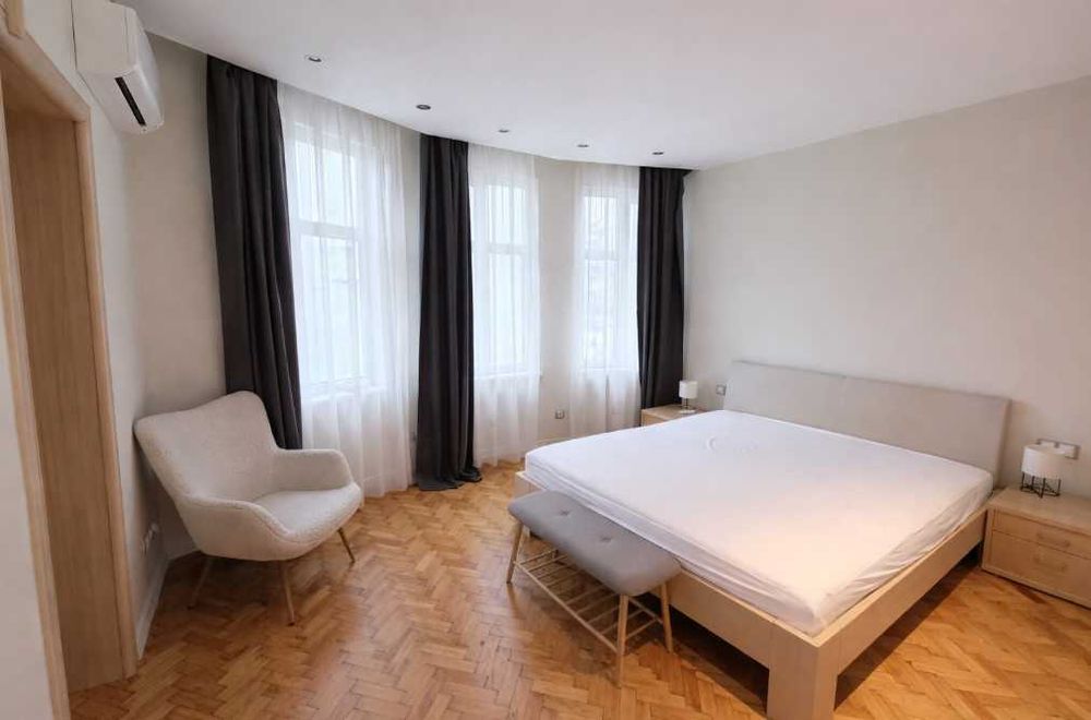 Дава се под наем Тристаен апартамент в София, Яворов - 125 кв.м за 1295.4 € - Снимка #3
