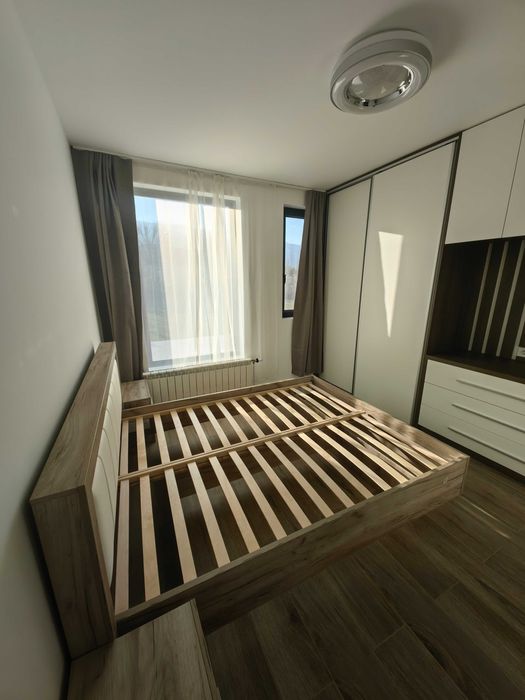 Дава се под наем Тристаен апартамент в София, Център - 110 кв.м за 1495.83 € - Снимка #11