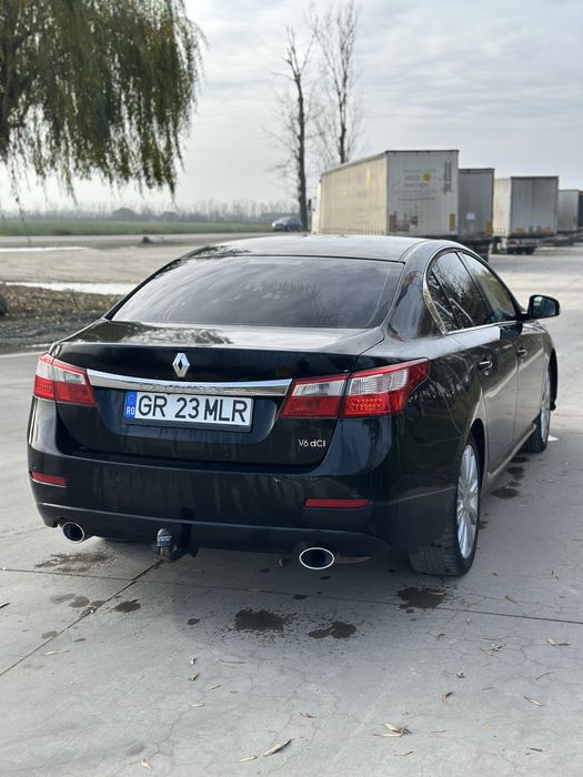 Vand Renault Latitude 3.0d v6