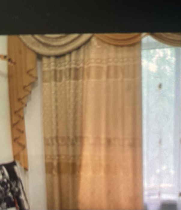 Продам красивые шторы с ламбрикеном б/у