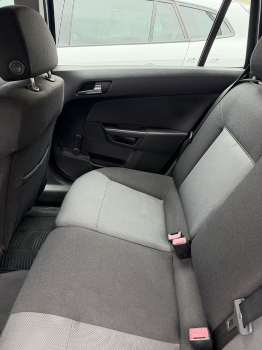 De vanzare Opel Astra h an 2006