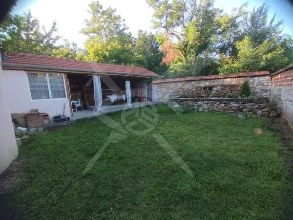 Продава се Къща в с. Розовец, Област Пловдив - 150 кв.м за 960 €/кв.м - Снимка #1