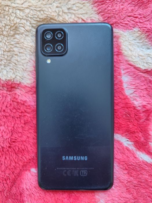 Продам Самсунг А12