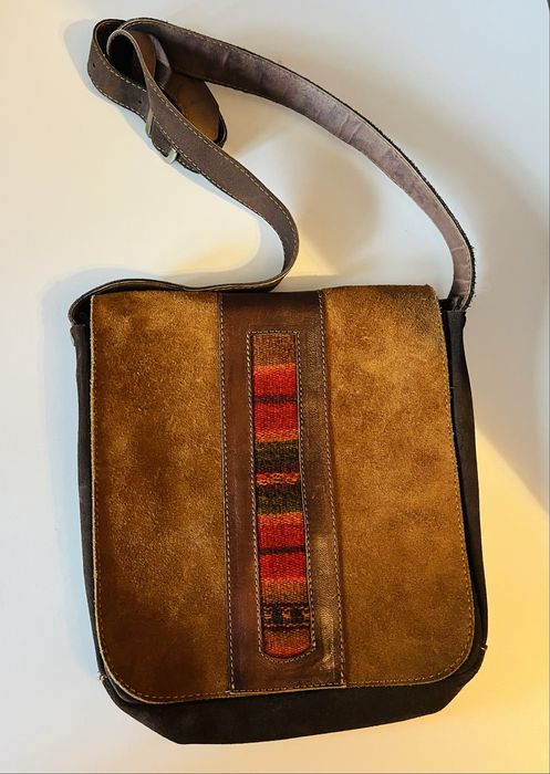 Различни модели дамски чанти