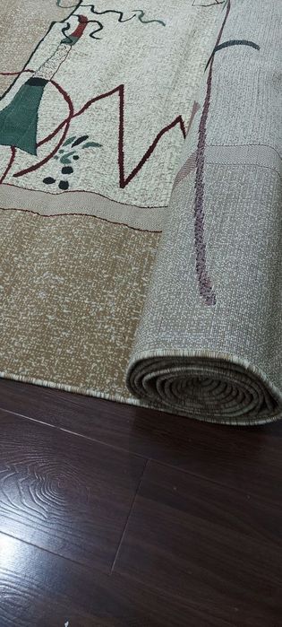 Продаётся палас новый