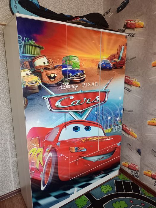 Продам шкаф в детскую комнату!!!
