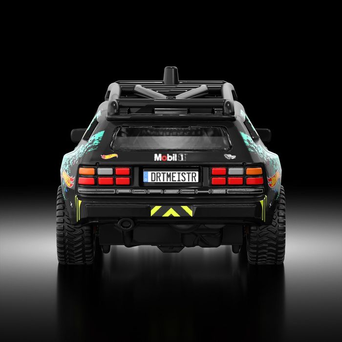Porsche 944 Dirtmeister - Hot Wheels RLC - количка 1/64