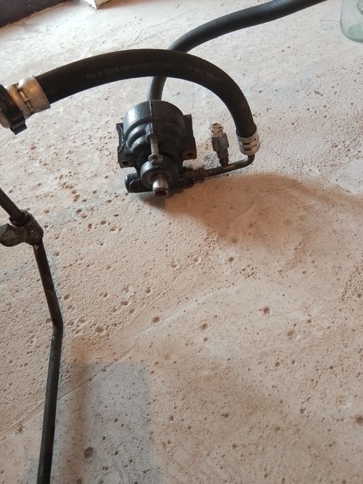 Продам автозапчасти на ларгус