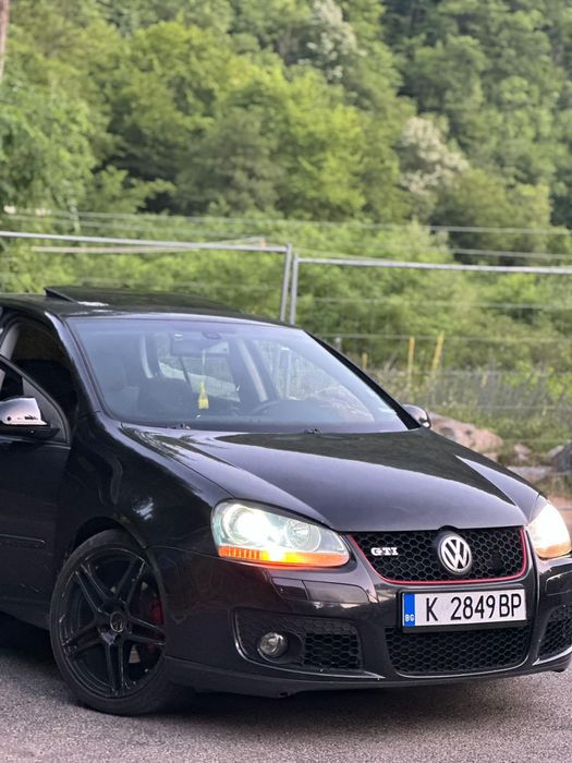 • Продавам Голф 5 2.0tdi 140кс BKD на ЧАСТИ (имам над 20 голфа) Golf v