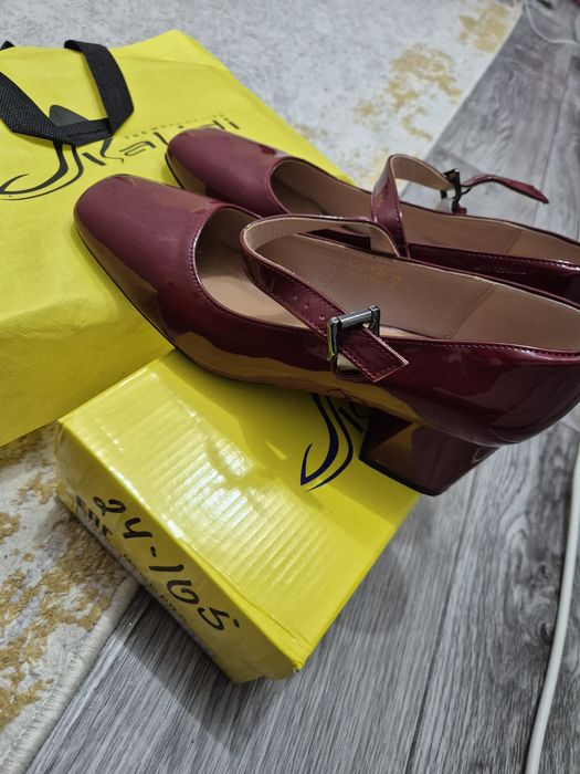 Туфли бардовый 49.40