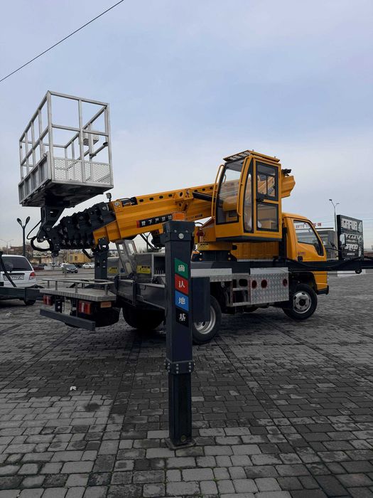 Автовышка 33м Foton, Kran