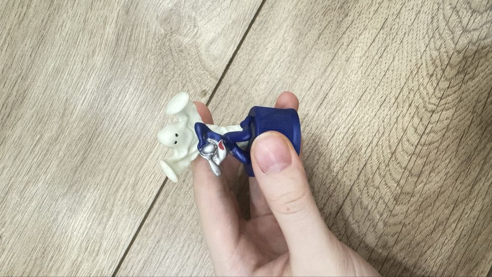 Игруки на крышки от Pepsi