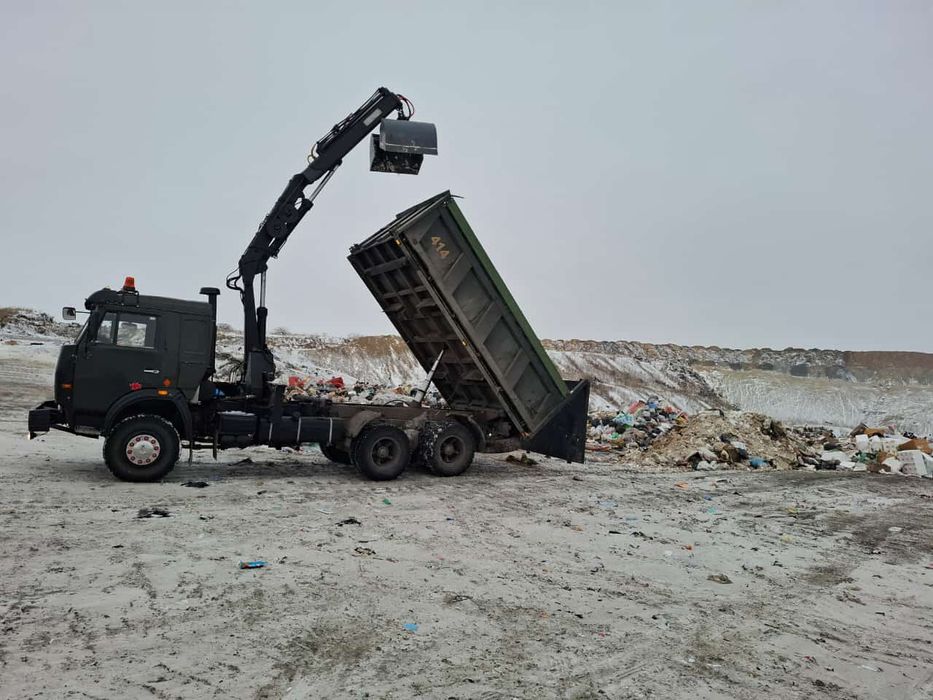 Самогруз КамАЗ , грейфер  .