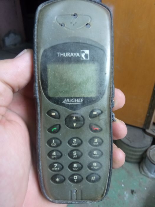 Продам спутниковый телефон Thuraya