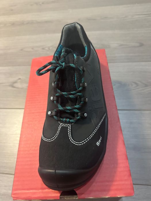 Работни обувки Мascot, Sievi