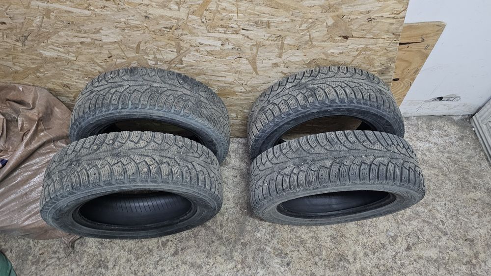 Продам зимние шины 185/65 R15