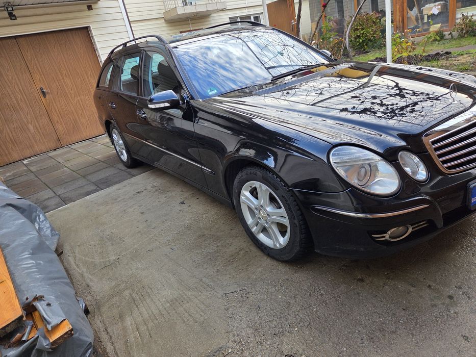 Мерцедес Е 220 комби
