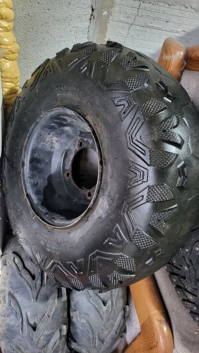 Продам 2 диска ЗАДНИЕ на квадроцикл