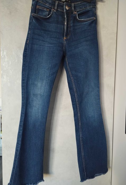 Зара, Бершка 34/ХС