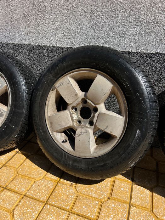 Джанти с гуми за джип Гранд Чероки