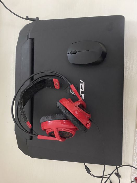 Продам ноутбук Asus Rog