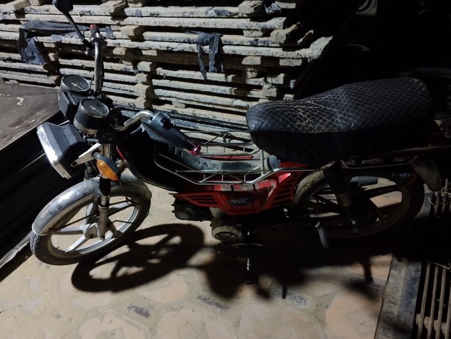 Skuter Sotiladi500000