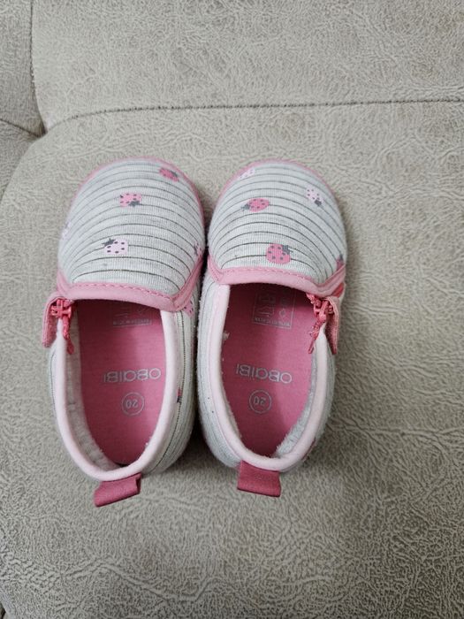 Нови обувки Obaibi