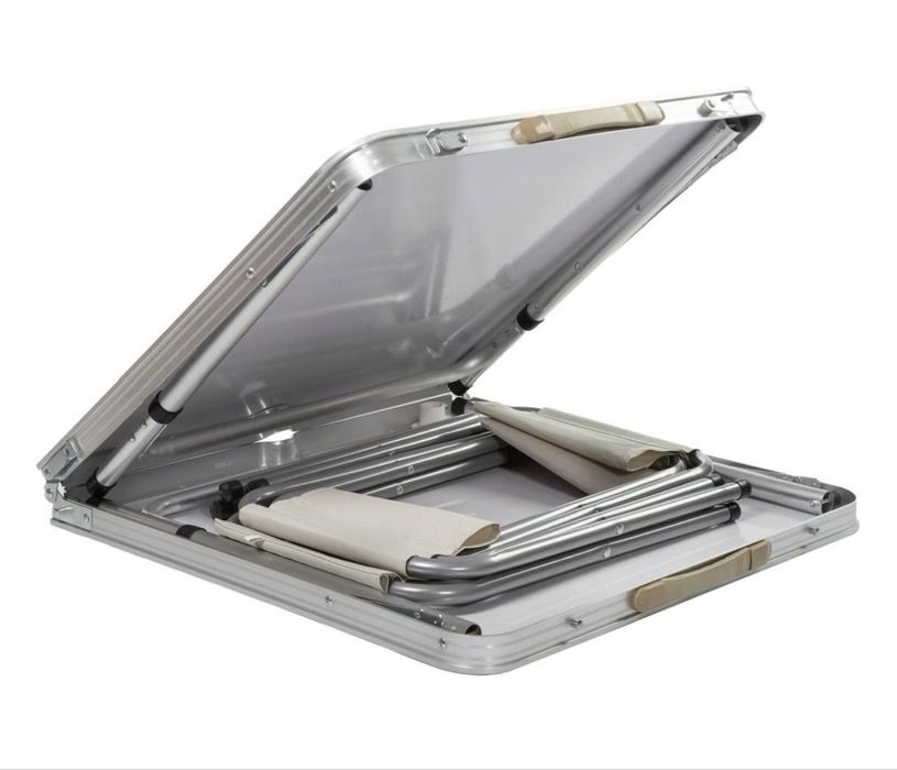 Стол для пикника со стульями