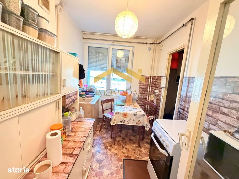 Piata 700- 2 camere- Centrala proprie