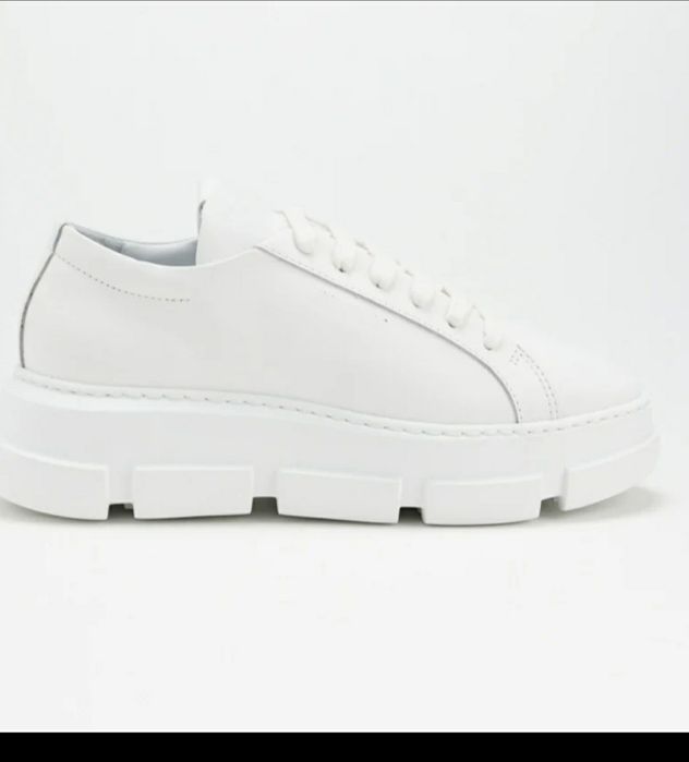 Pantofi dama ,piele naturala,albi,usori,comozi ,Italia 39