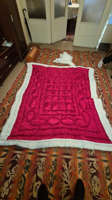 Юрган с копринено лице 1.90 х 1.70 см