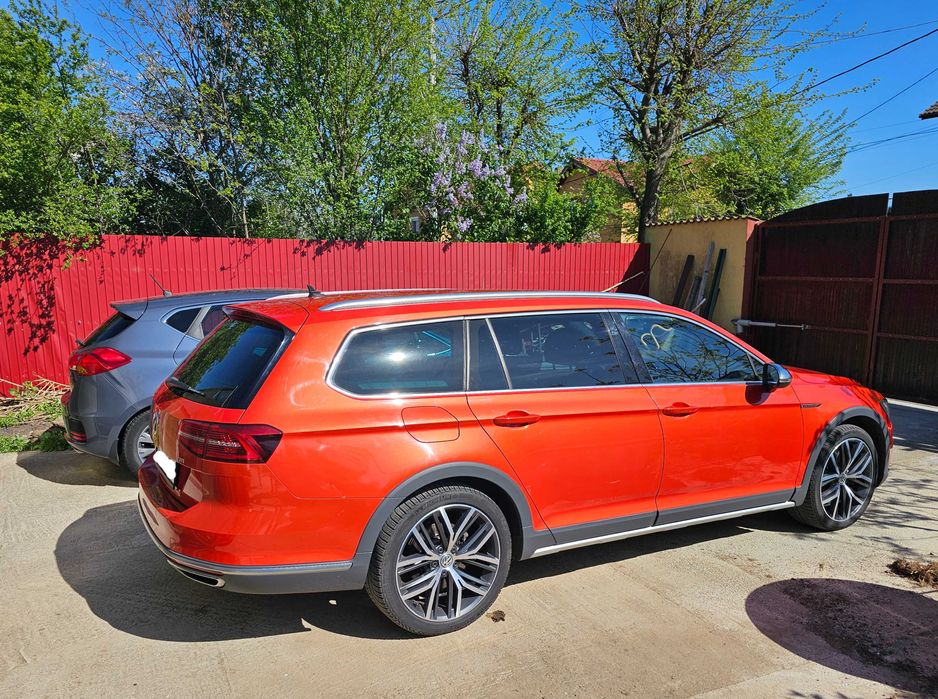 VW Passat Alltrack 2.0 BiTDI 240 CP 4Motion DSG | Matrix | Habanero Orange
