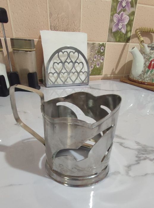 Продам подстаканник