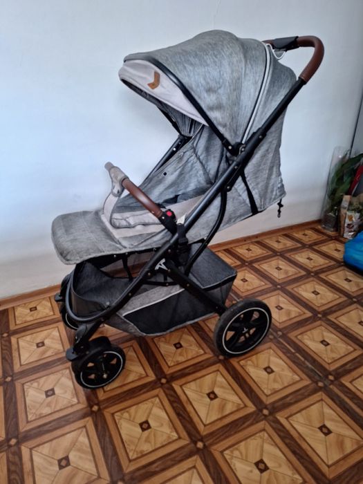 Продам коляску детскую