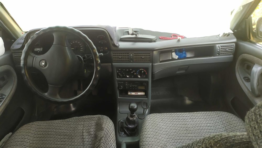 Машина NEXIA1 2005 годах