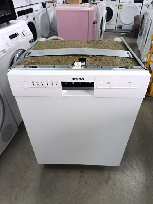 Съдомиялна машина Siemens 60см