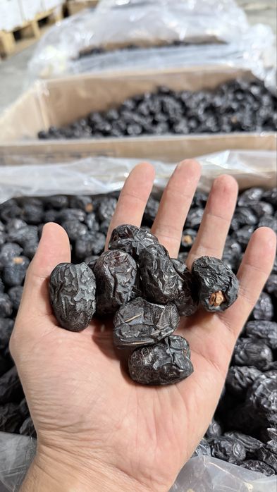 Финики, Хурма, склад!