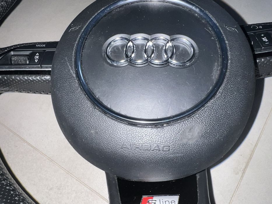 Volan Audi facelift A4 A5 B8 B8.5 S line tesit cu airbag