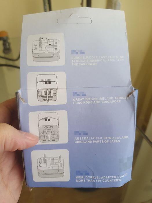 Adaptor internațional All în One, nou-nouț