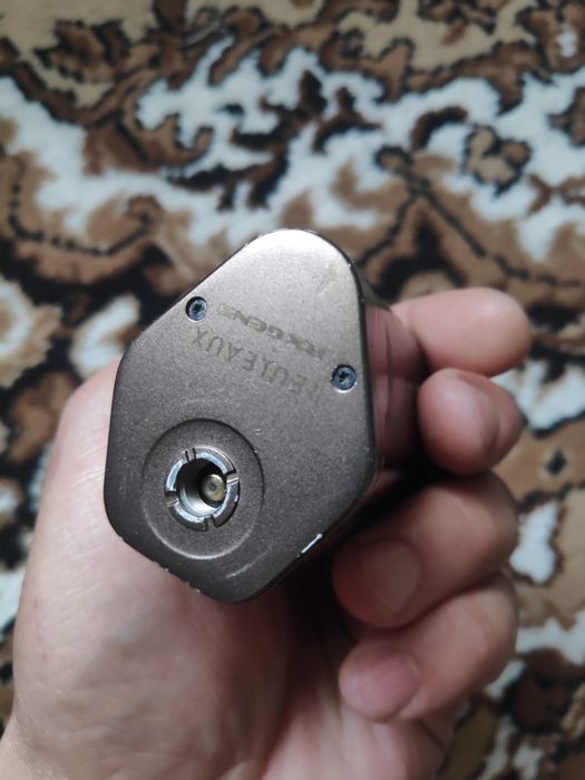 Продам две игрушки