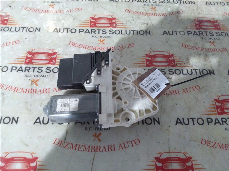 Motoras macara geam dreapta spate volkswagen passat b 6