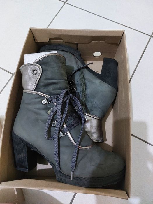 Продаю ботинки зима