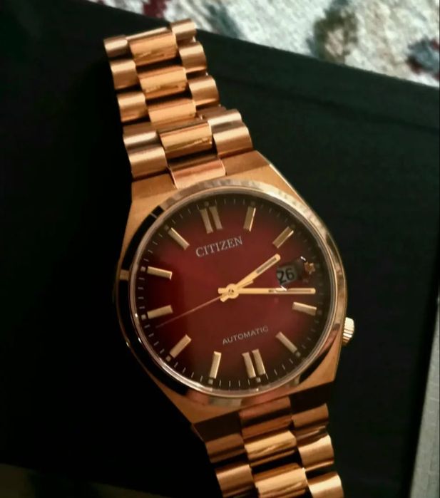 Наручные часы CITIZEN

NJ0153-82Х из

нержавеющей стали, не

заведены