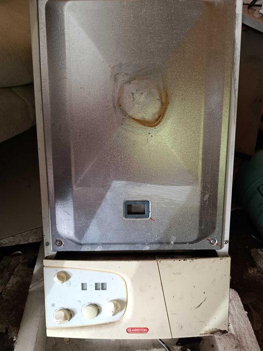 dezmembrez centrale Ariston Romstal Termet