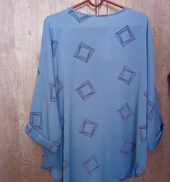 Продаётся новая блузка 6000тенге