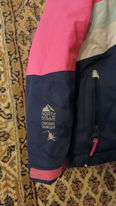 De vânzare costum de  ski