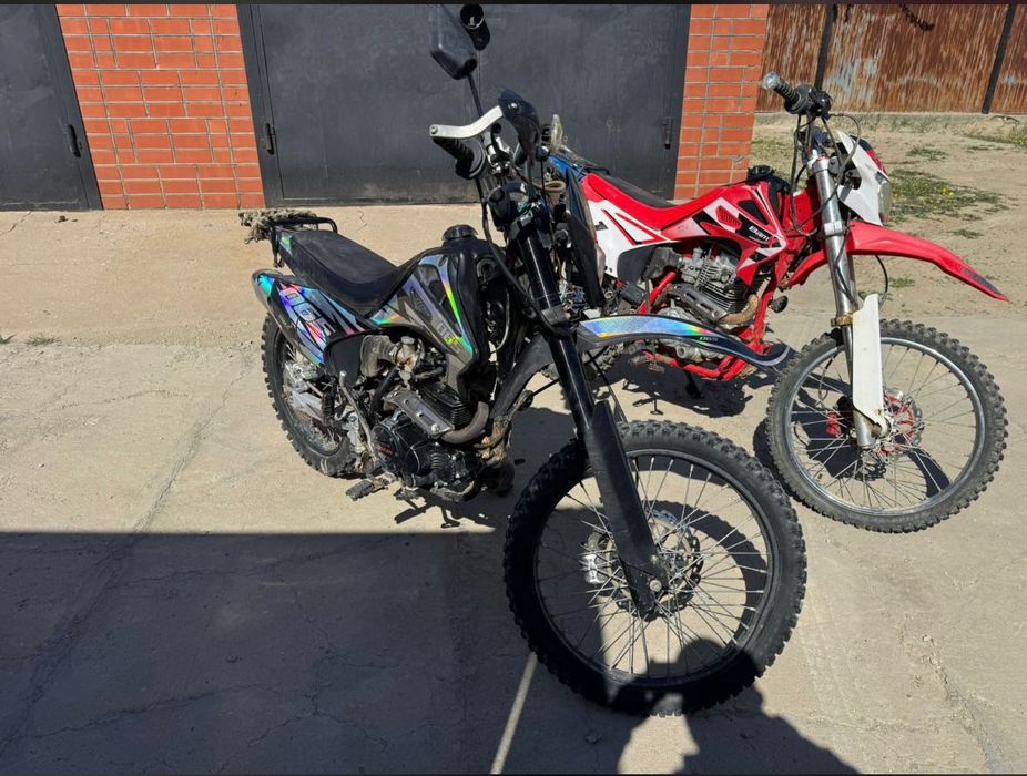 Мотоцикл эндура 250 куб