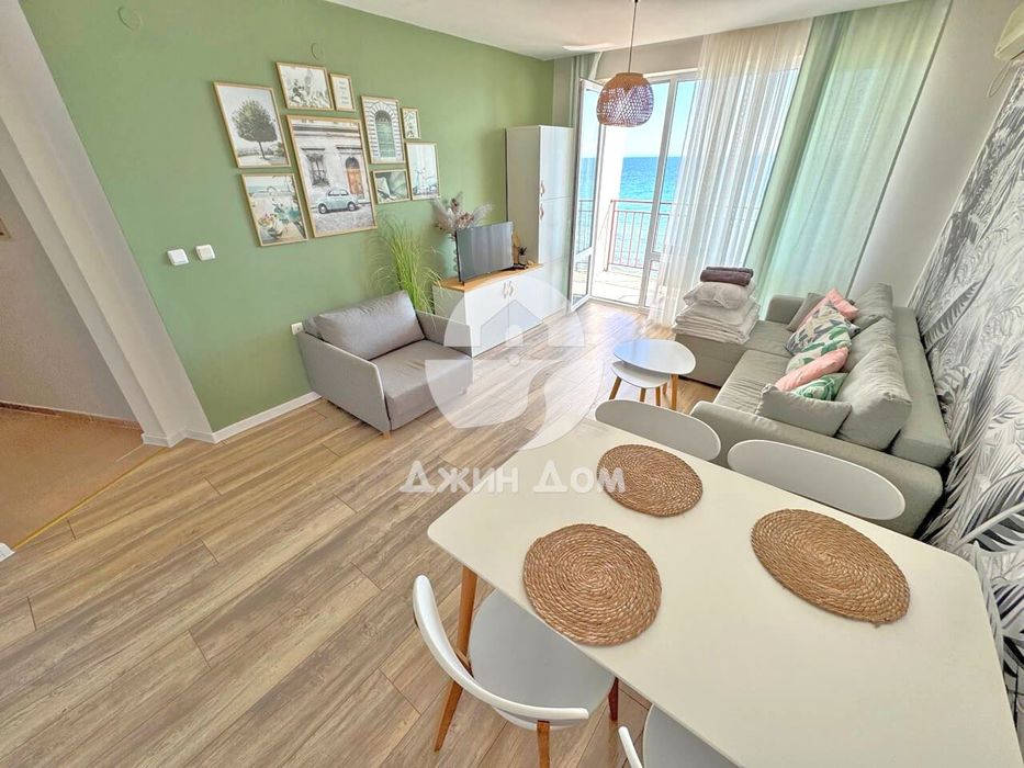 Продава се Двустаен апартамент в к.к. Елените - 60 кв.м за 2167 €/кв.м - Снимка #2