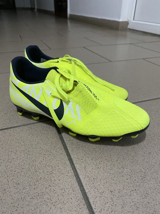 Ghete fotbal nike phantom