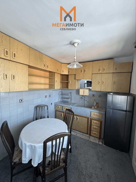 Дава се под наем Тристаен апартамент в Севлиево - 98 кв.м за 229.5 € - Снимка #3